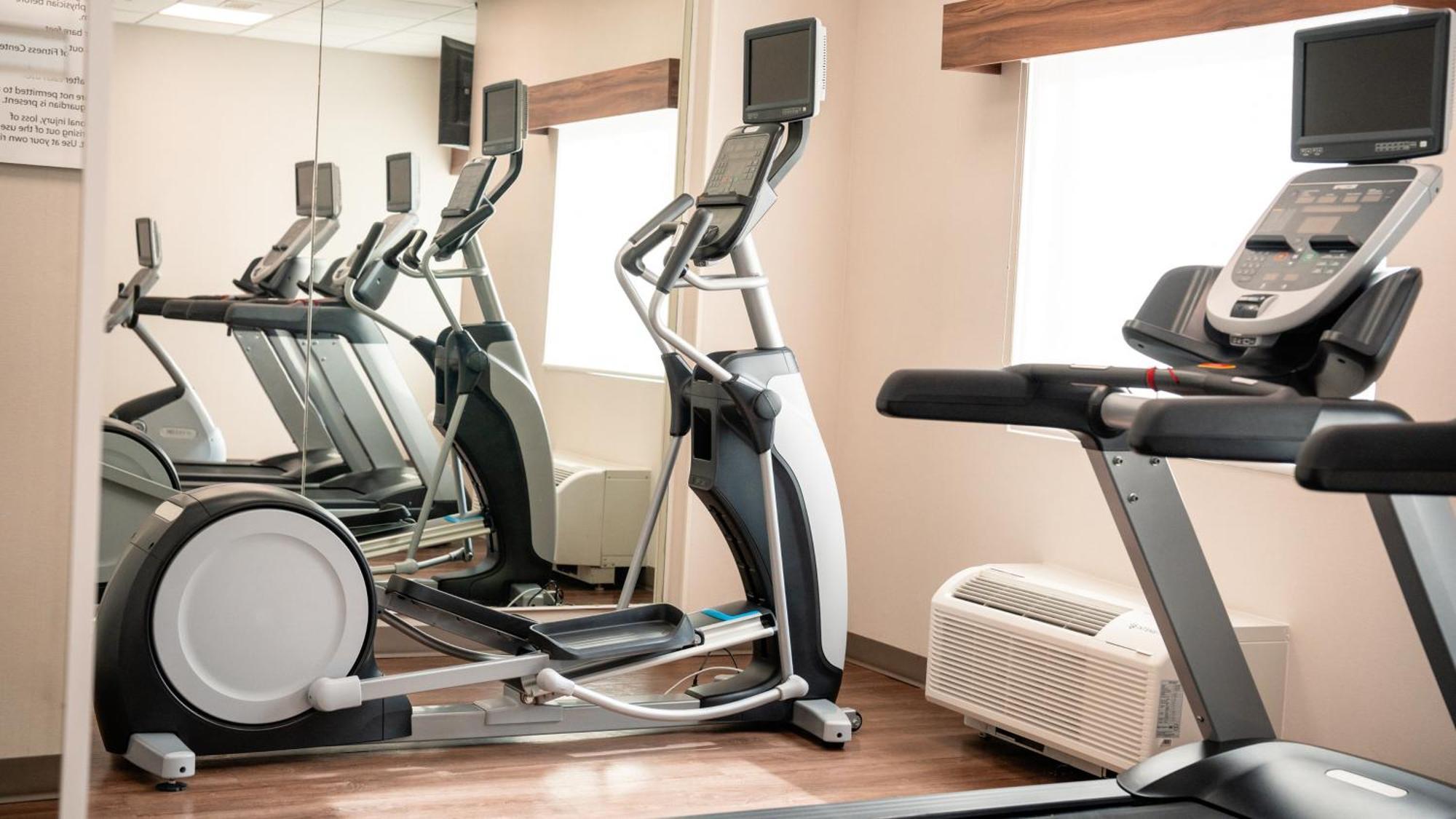 Holiday Inn Express Hotel & Suites Cd. Juarez - Las Misiones By Ihg Ngoại thất bức ảnh