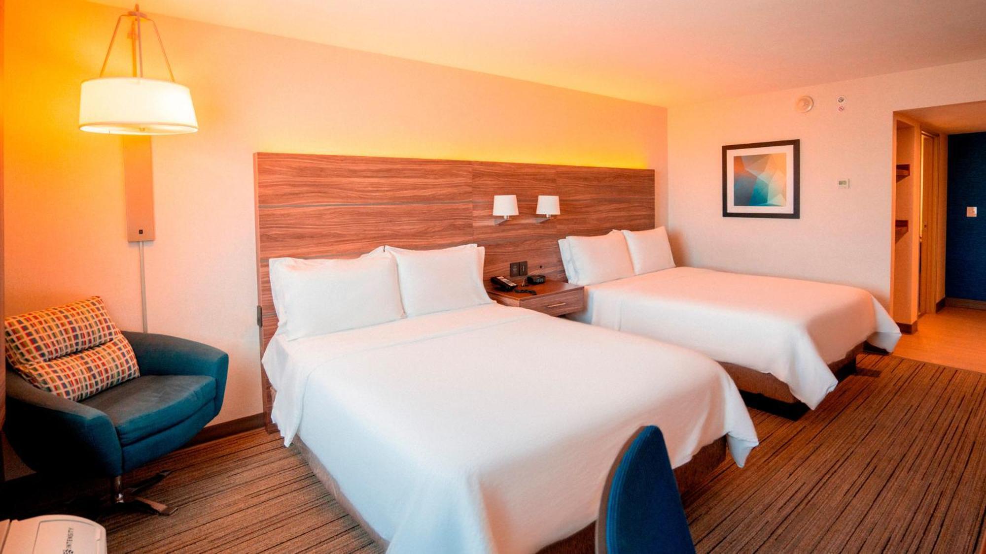 Holiday Inn Express Hotel & Suites Cd. Juarez - Las Misiones By Ihg Ngoại thất bức ảnh