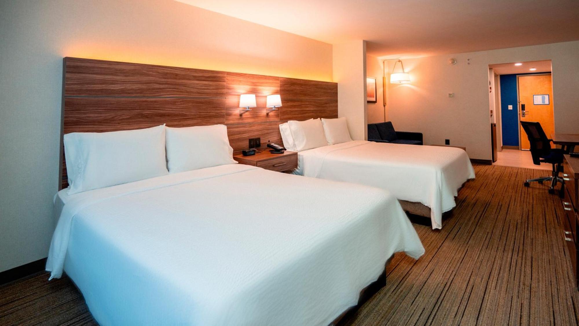 Holiday Inn Express Hotel & Suites Cd. Juarez - Las Misiones By Ihg Ngoại thất bức ảnh